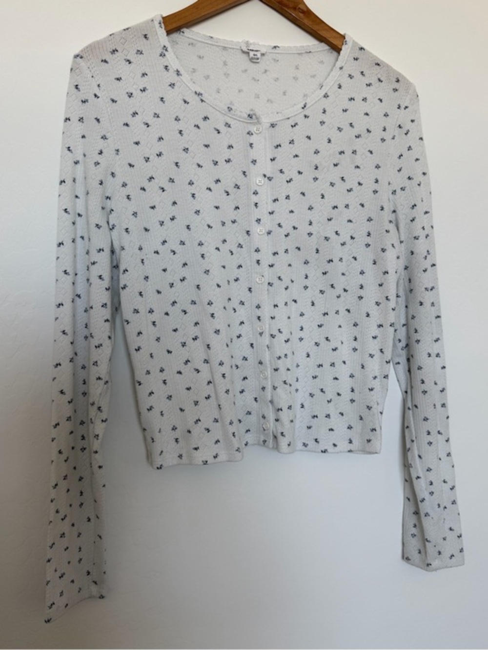 Garage White Button-Up Long Sleeve Top with Small Navy Floral Print